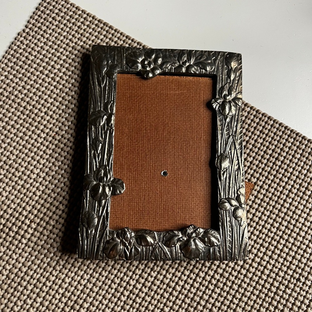 Vintage Pewter Iris Floral Picture Frame Art Nouveau Style Embossed Silver Tone